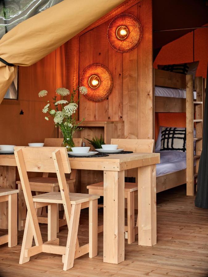 Zatoria Luxury Glamping Zator Hotel Buitenkant foto