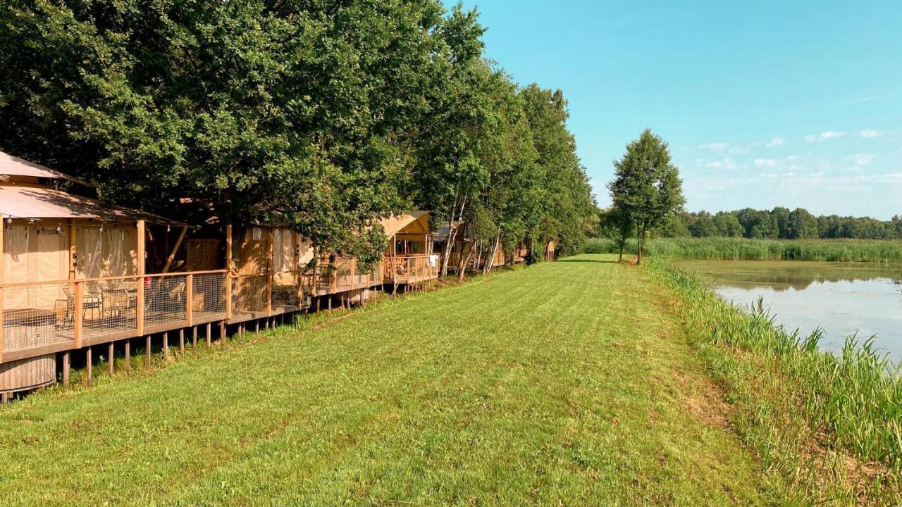 Zatoria Luxury Glamping Zator Hotel Buitenkant foto